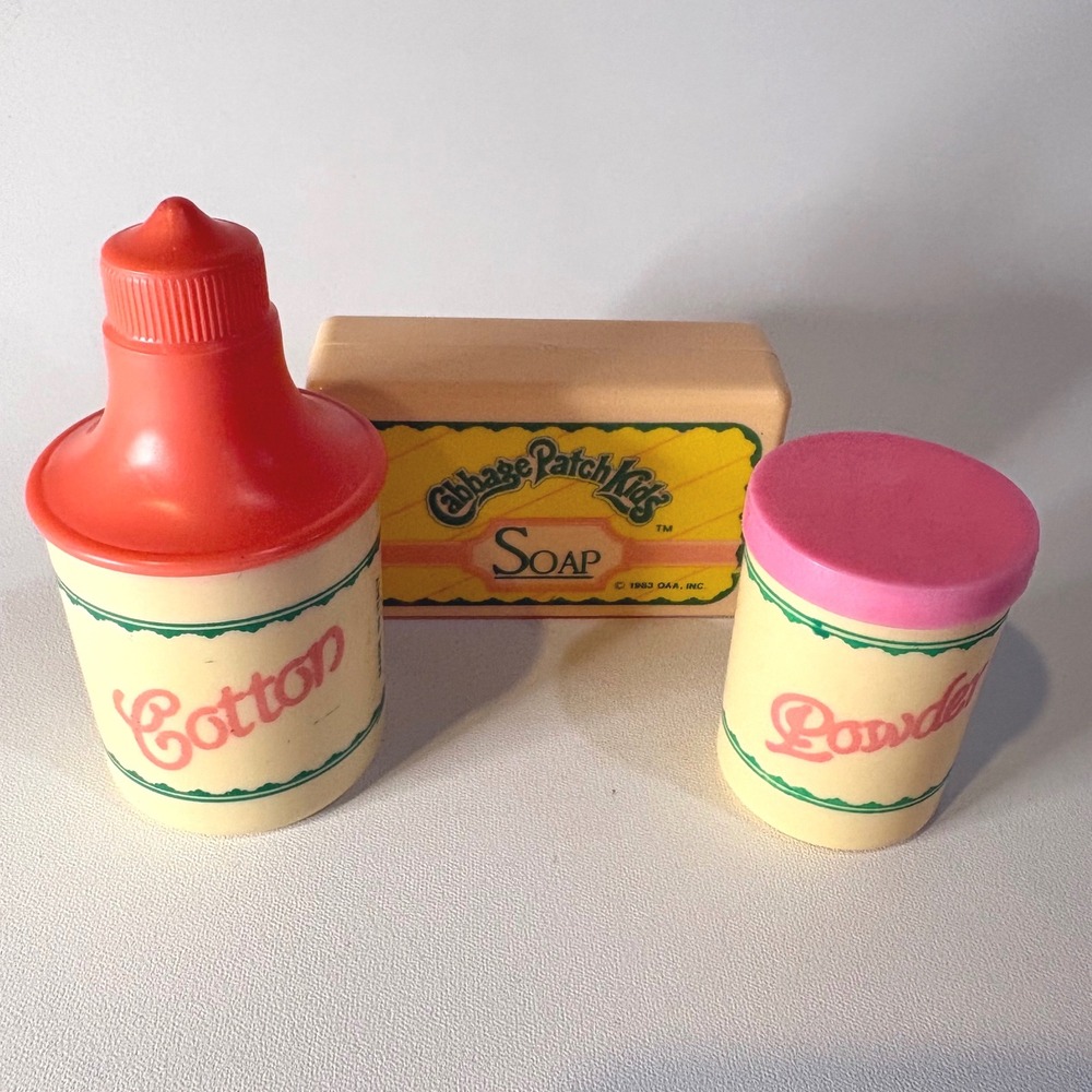 Vintage 1983 Cabbage Patch Kids Doll Accessories Soap Cotton Powder Set HC Toys